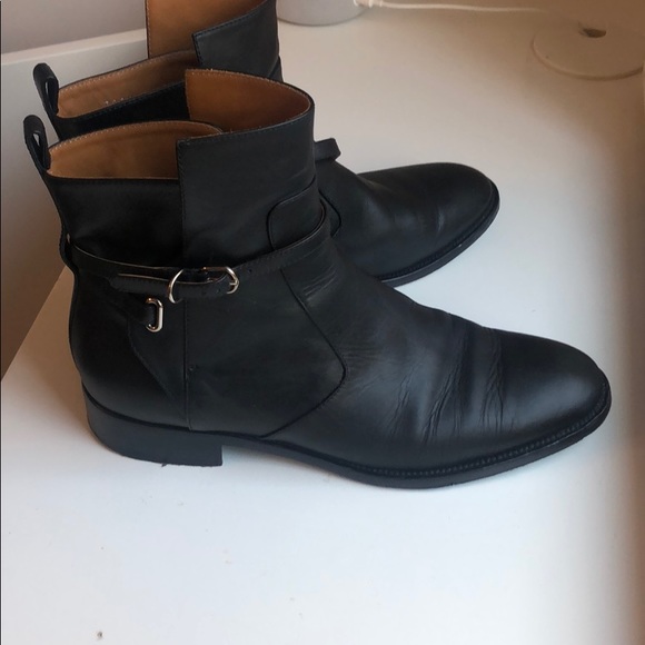 balenciaga flat boots